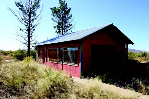 Exterior - 6726 E Trails End, Pearce, AZ 85625 photo 11 of 12
