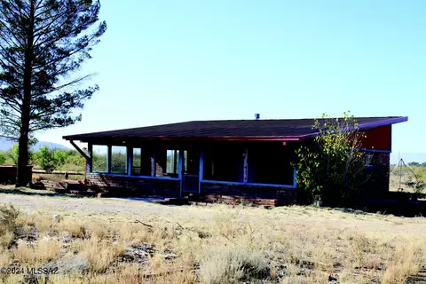 Exterior - 6726 E Trails End, Pearce, AZ 85625 photo 2 of 12