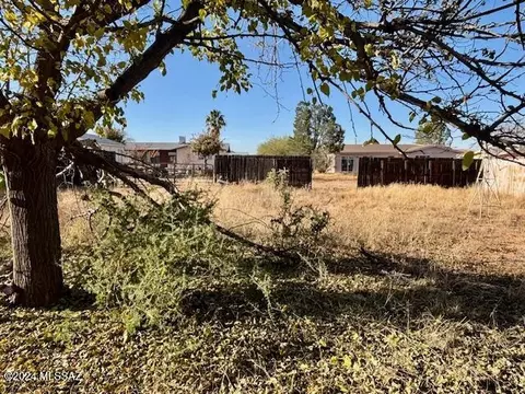 905 E Clouse St, Pearce, AZ 85625 photo 8