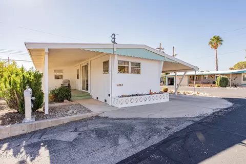 5617 W Flying M St, Tucson, AZ 85713