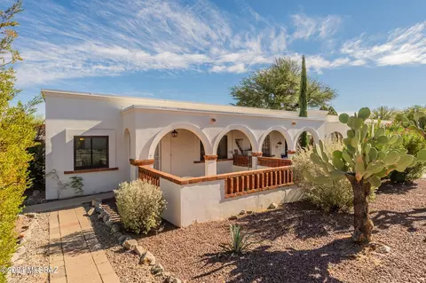 261 S Paseo Lobo #A, Green Valley, AZ 85614