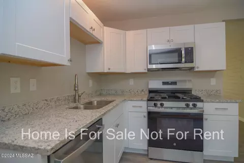 Kitchen - 4119 E 27th St, Tucson, AZ 85711 photo 1 of 1