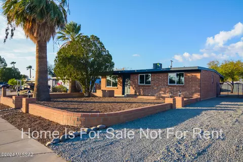 4119 E 27th St, Tucson, AZ 85711