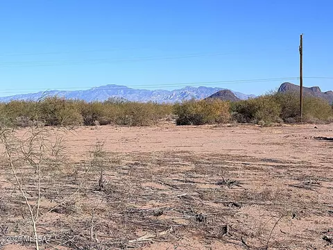 13870 W Dally Rd, Tucson, AZ 85743