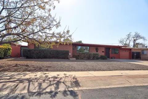1221 W Knox Pl, Tucson, AZ 85705
