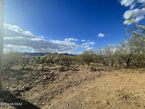 251 Cereza Ct, Rio Rico, AZ 85648