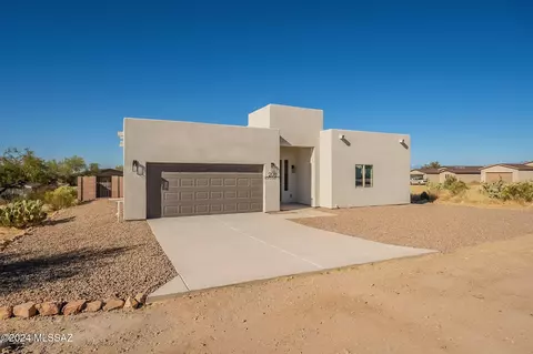 208 S Montgomery Pl, Corona De Tucson, AZ 85641