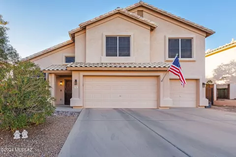 11267 N Running River Pl, Oro Valley, AZ 85737