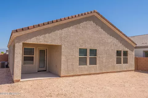 Exterior - 12704 E Russo Dr, Vail, AZ 85641 photo 9 of 14