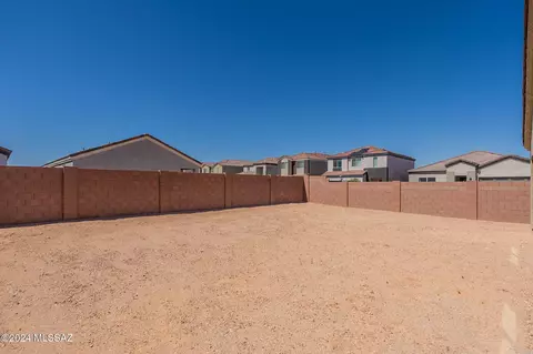 Exterior - 12704 E Russo Dr, Vail, AZ 85641 photo 11 of 14