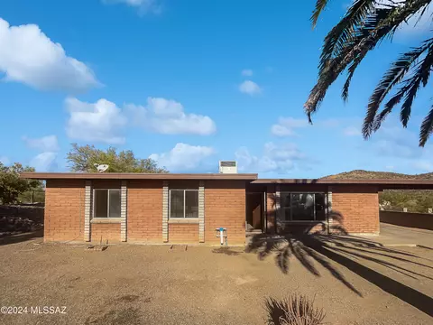 3256 W Wyoming St, Tucson, AZ 85746