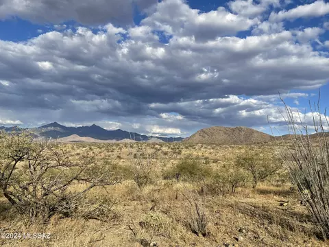1770 Calle Tasa, Rio Rico, AZ 85648