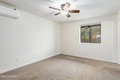 Bedroom - 10032 Eric Allan Pl, Tucson, AZ 85748 photo 2 of 2