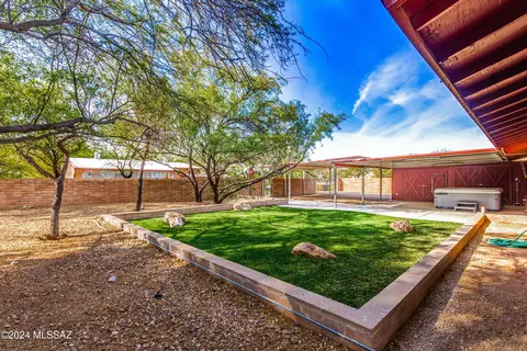 Exterior - 10032 Eric Allan Pl, Tucson, AZ 85748 photo 4 of 4