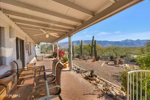 16741 N Forecastle Ave, Tucson, AZ 85739