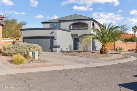 7787 S Lochnay Pl, Tucson, AZ 85747