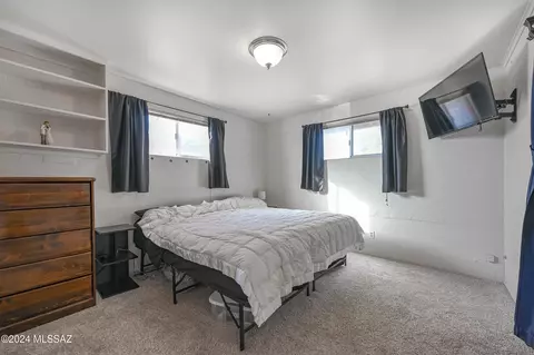 Bedroom - 6089 E Beverly St, Tucson, AZ 85711 photo 2 of 2