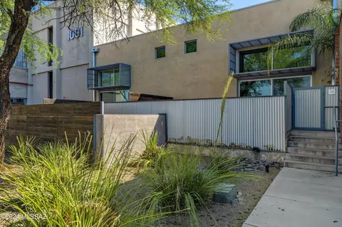 1001 E 17th St #119, Tucson, AZ 85719