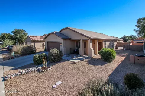 11329 W Massey Dr, Marana, AZ 85653