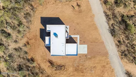 View/Area - 3645 E Rollins Rd NW, Tucson, AZ 85739 photo 1 of 2