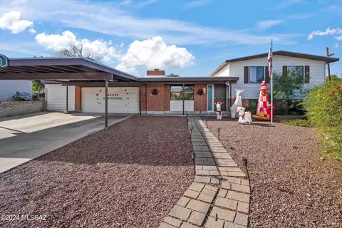 8232 E Brent Pl, Tucson, AZ 85710