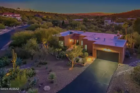 5465 N Post Trl, Tucson, AZ 85750