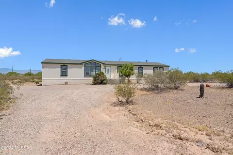 9870 N Sooner Ln, Marana, AZ 85653