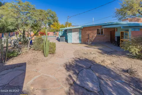 Exterior - 6123 E Hampton St, Tucson, AZ 85712 photo 13 of 16