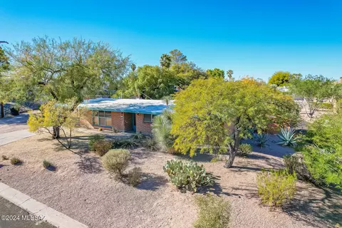 Exterior - 6123 E Hampton St, Tucson, AZ 85712 photo 12 of 16
