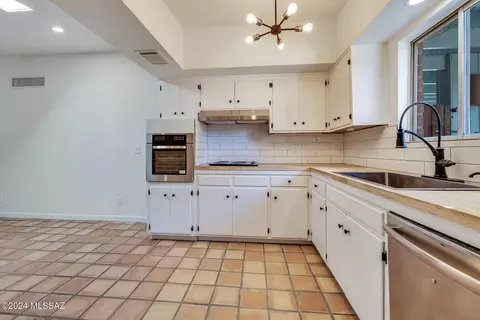 Kitchen - 6123 E Hampton St, Tucson, AZ 85712 photo 2 of 2