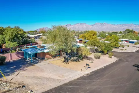 View/Area - 6123 E Hampton St, Tucson, AZ 85712 photo 3 of 4