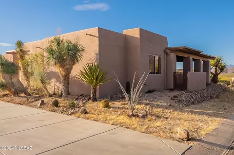7710 S Galileo Ln, Tucson, AZ 85747