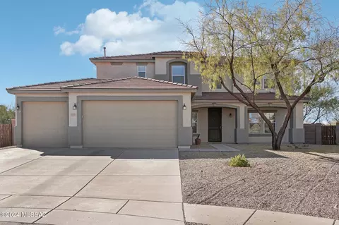 611 S Quiet Cove Pl, Vail, AZ 85641