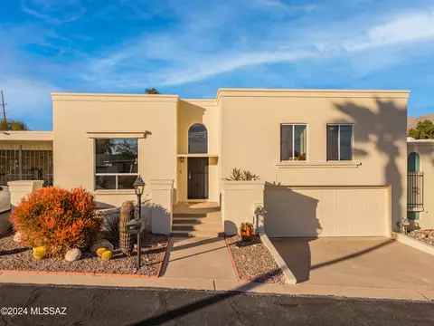 6100 N Oracle Rd #8, Tucson, AZ 85704