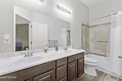 484 N Eagle Meadow Loop, Thatcher, AZ 85552 photo 21