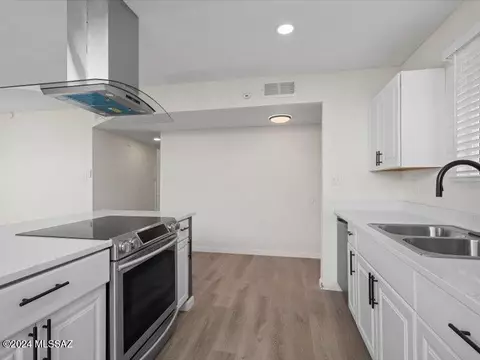 Kitchen - 3742 E 28th St, Tucson, AZ 85713 photo 5 of 5