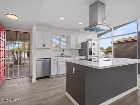 Kitchen - 3742 E 28th St, Tucson, AZ 85713 photo 2 of 5