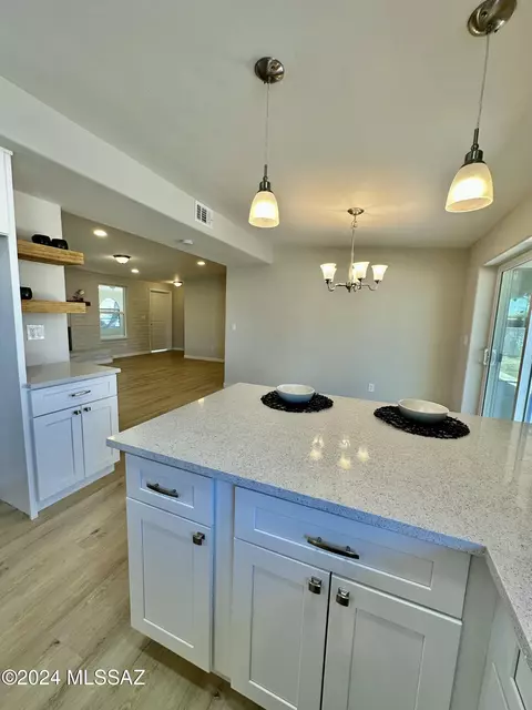 Kitchen - 7401 E Stella Rd, Tucson, AZ 85730 photo 7 of 11