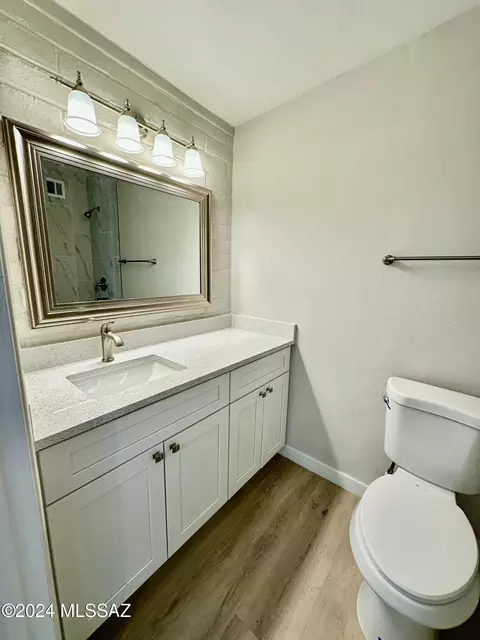 Bath - 7401 E Stella Rd, Tucson, AZ 85730 photo 1 of 3