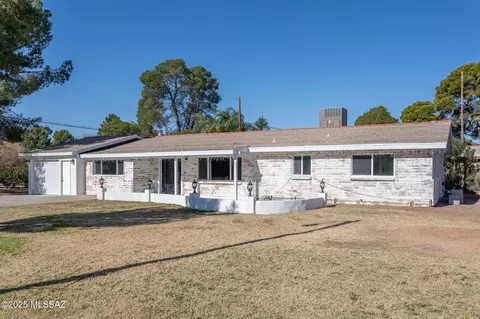 3231 N Christmas Ave, Tucson, AZ 85716