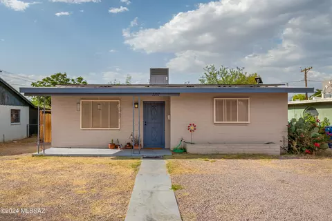 2207 E 18th St, Tucson, AZ 85719