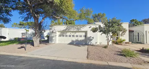 6632 E Villa Dorado Dr, Tucson, AZ 85715