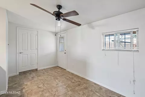 5734 E 33rd St, Tucson, AZ 85711 photo 10