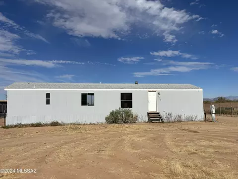 8630 S Marstellar Rd, Tucson, AZ 85736