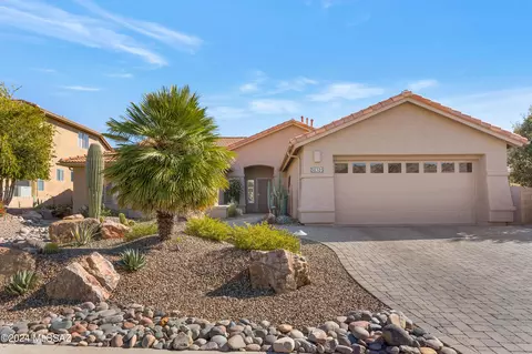 38305 S Skyline Dr, Tucson, AZ 85739