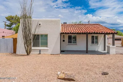 2109 E Grant Rd, Tucson, AZ 85719