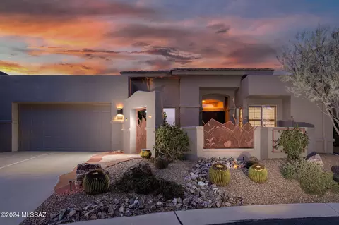 1080 W Titleist Dr, Oro Valley, AZ 85755