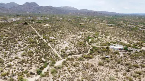 12323 N Klos Dr, Marana, AZ 85658