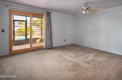 8521 E Mabel Pl, Tucson, AZ 85715 photo 11