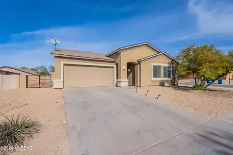 6246 W Royal Fern Dr, Tucson, AZ 85757